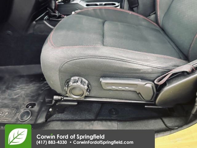 Used 2022 Jeep Wrangler Unlimited Rubicon w/ Cold Weather Group image 34