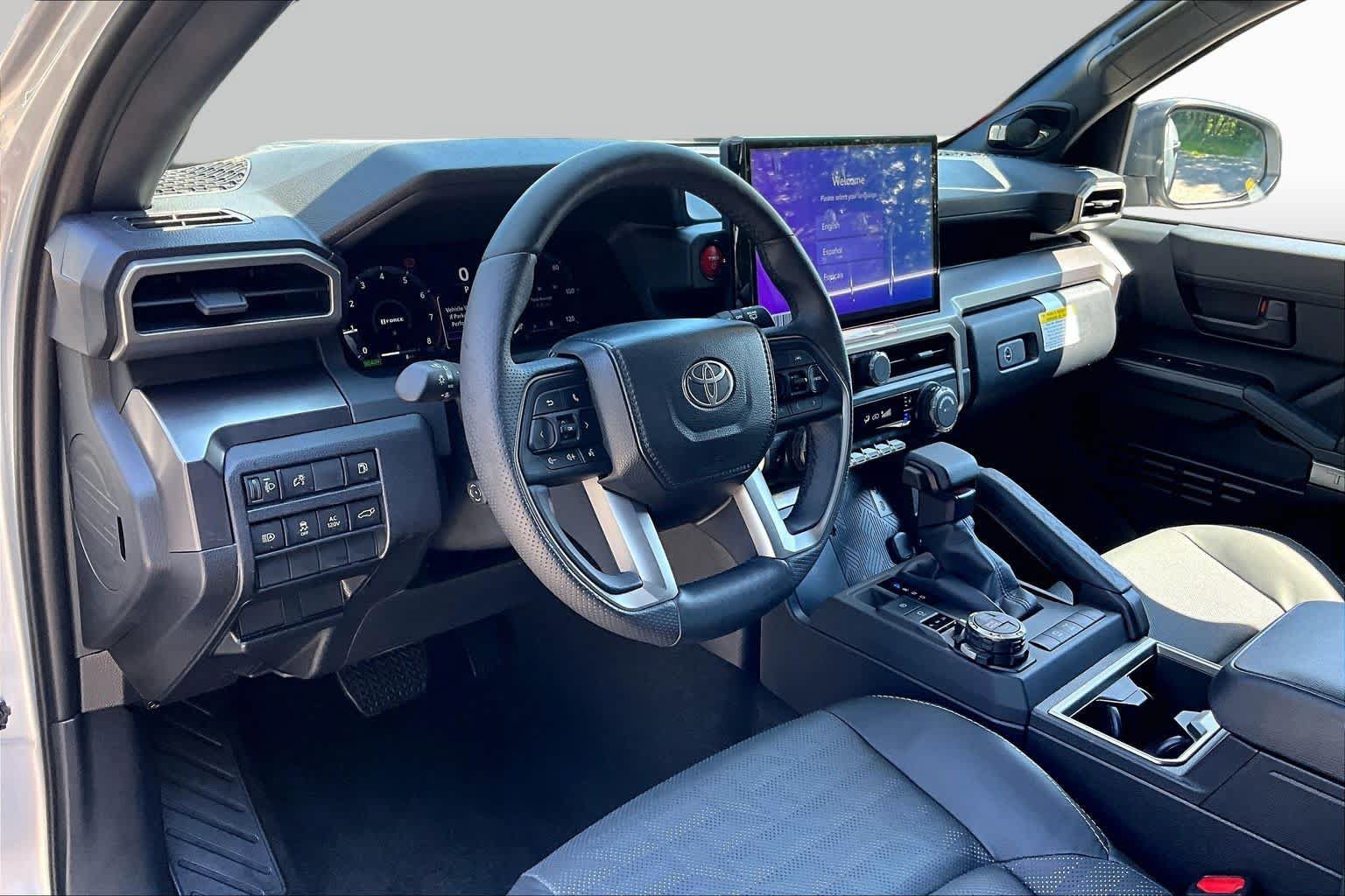 Certified 2026 Toyota 4Runner TRD Off-Road Premium AWD/4WD image 17