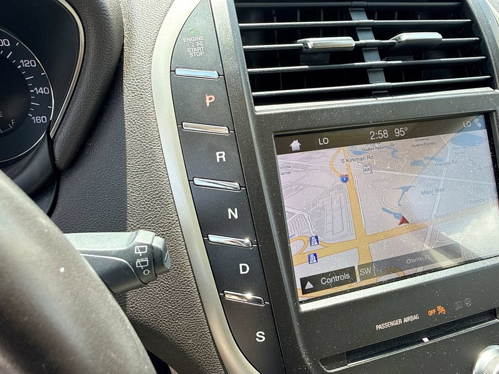 Used 2019 Lincoln MKC Reserve w/ MKC Technology Package FWD image 20