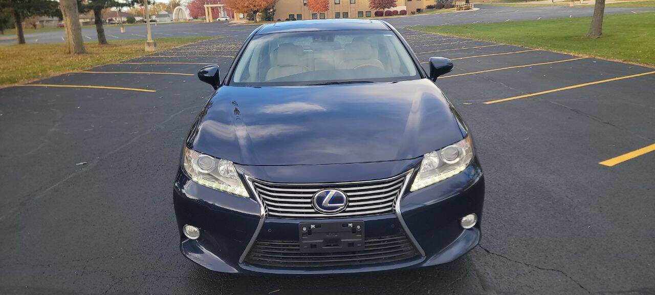 Used 2013 Lexus ES 300h image 8