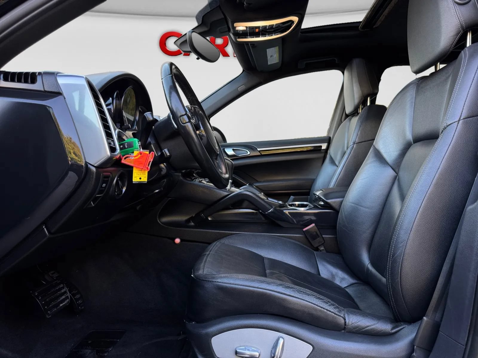 Used 2011 Porsche Cayenne AWD/4WD image 13