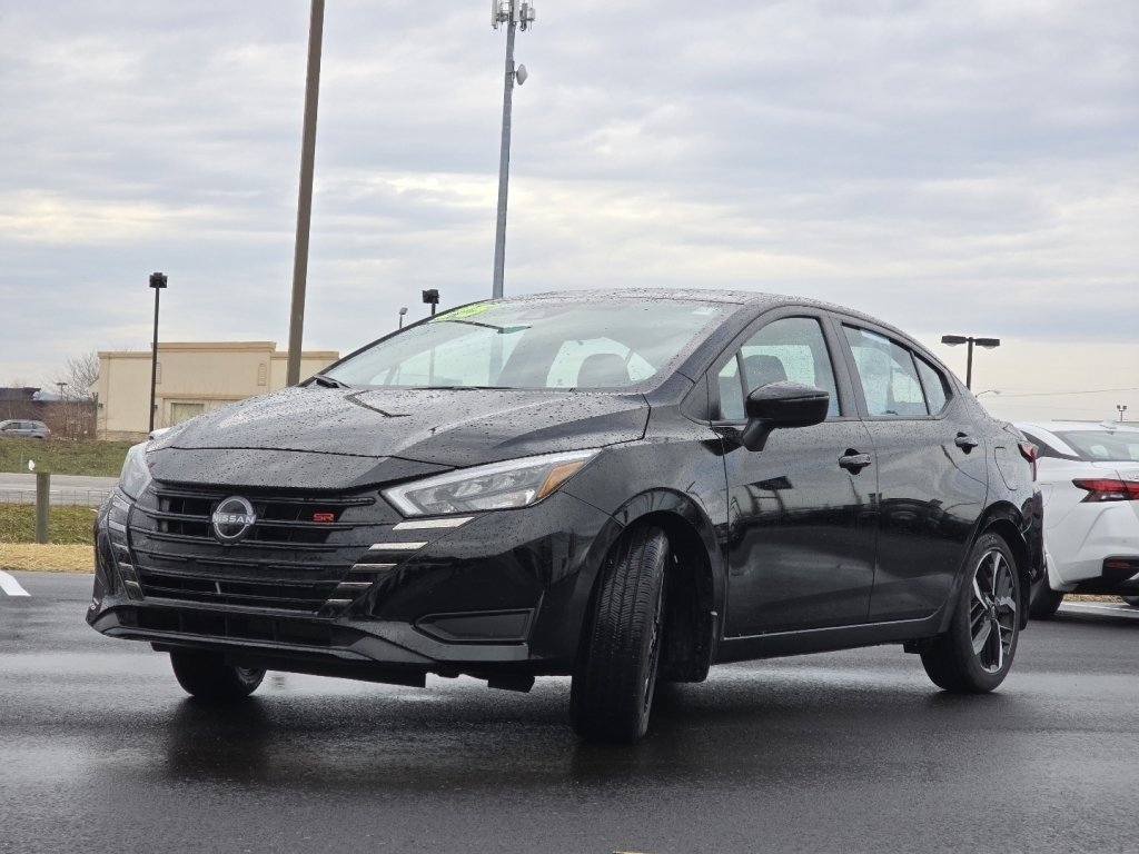 Used 2025 Nissan Versa SR w/ Trunk Package image 8