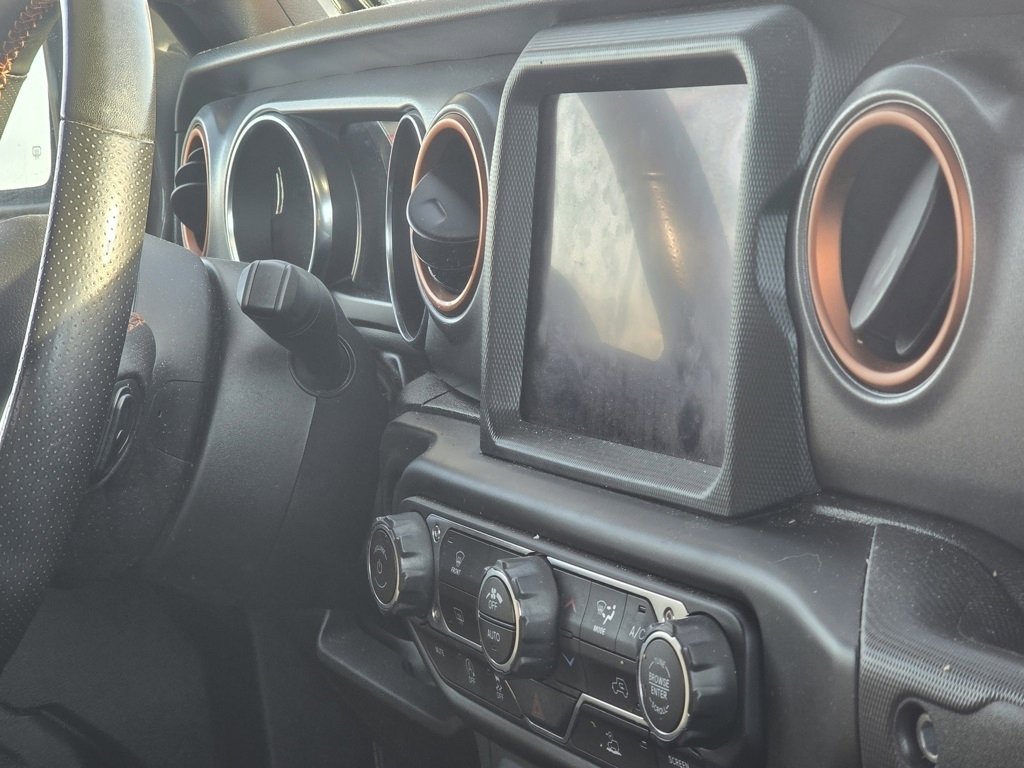 Used 2023 Jeep Gladiator Mojave image 19