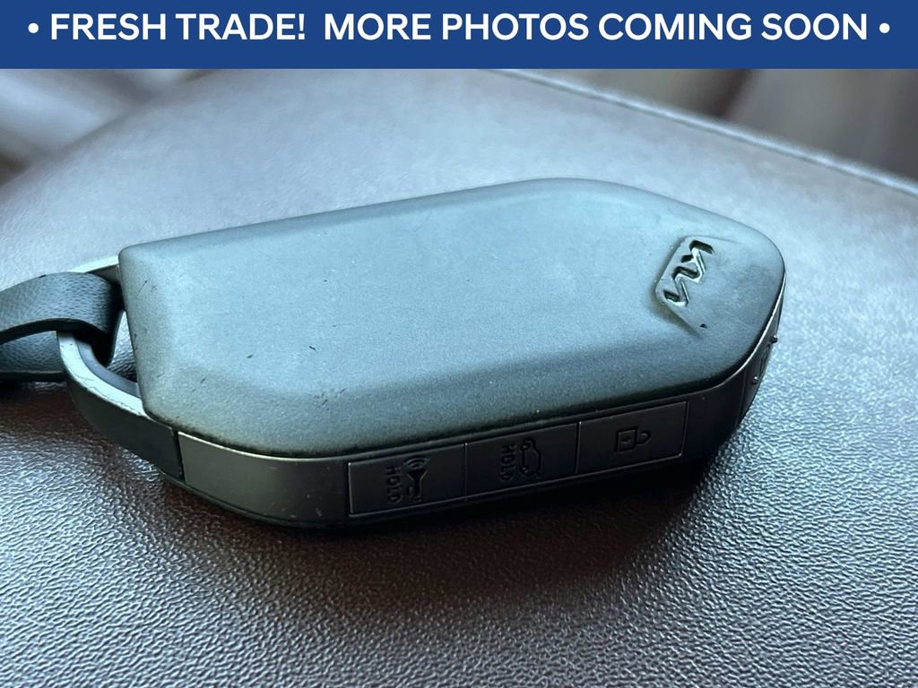 Used 2023 Kia Telluride SX Prestige AWD/4WD image 35