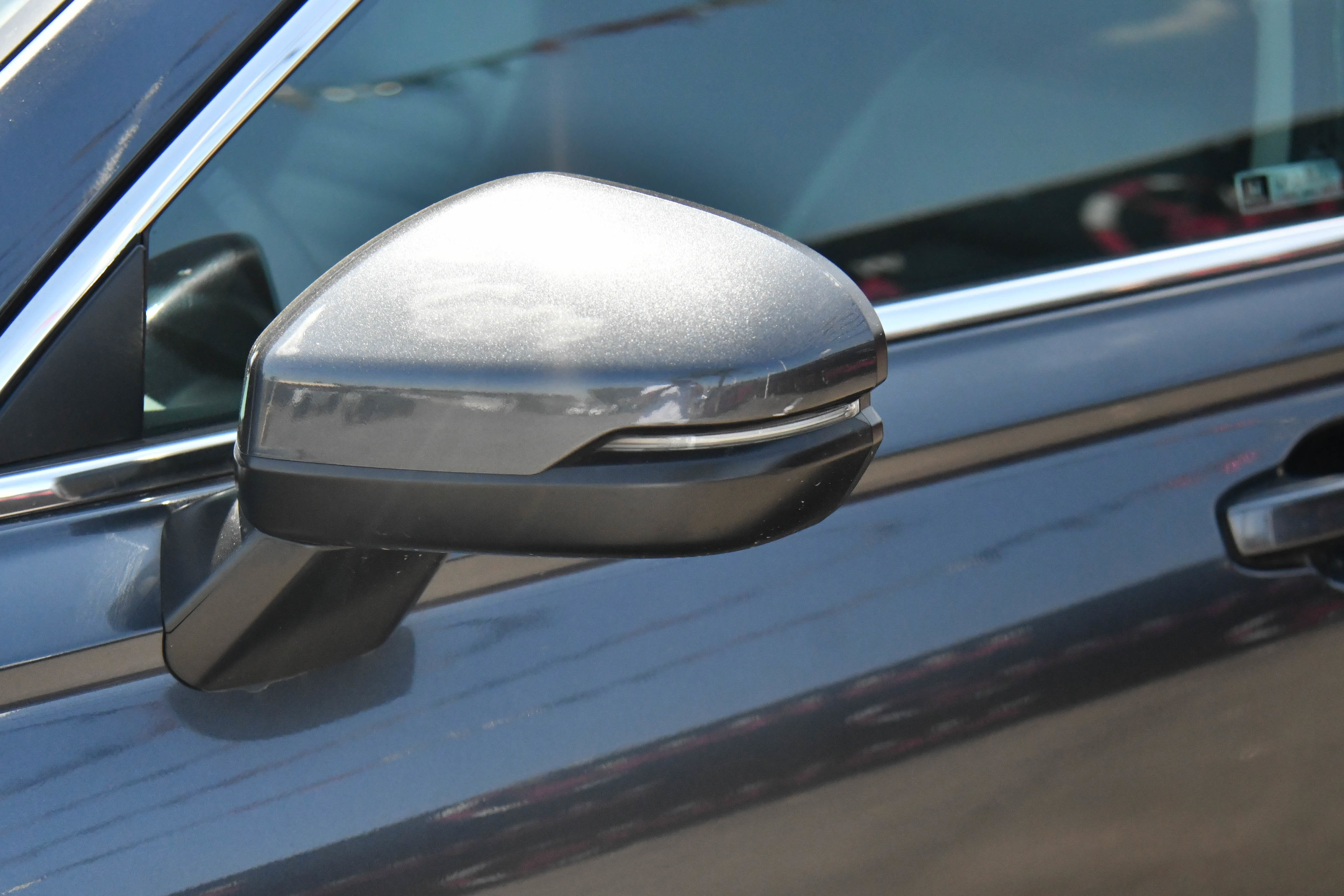 Used 2024 Honda CR-V EX-L image 13