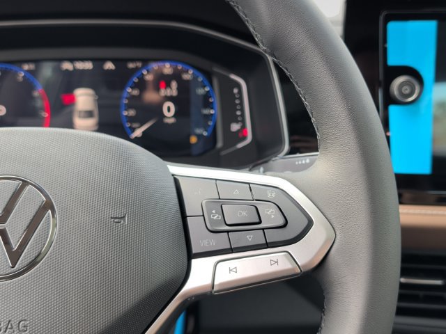 New 2027 Volkswagen Jetta SEL FWD image 19