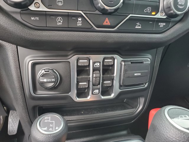 New 2025 Jeep Gladiator Sport AWD/4WD image 19