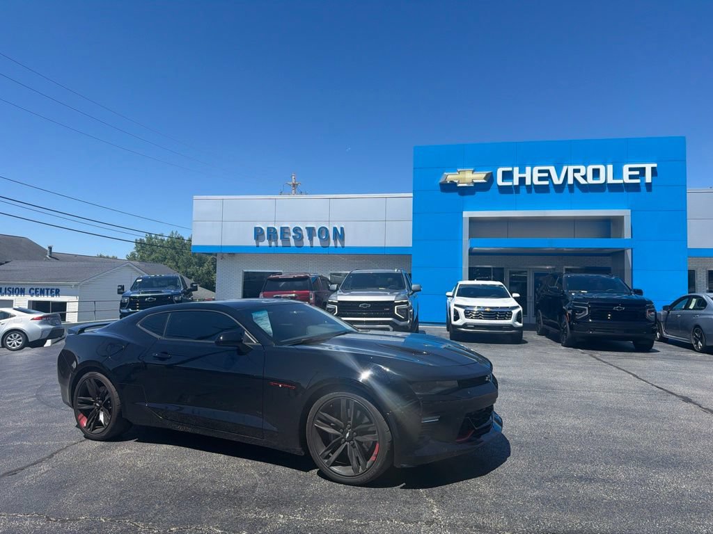 Used 2017 Chevrolet Camaro SS w/ Redline Edition RWD image 1
