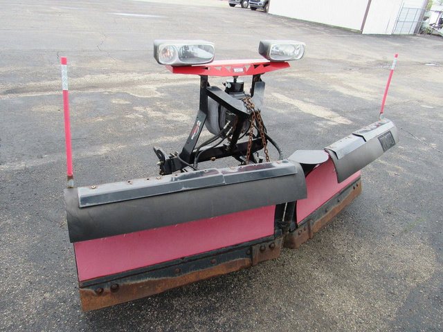 Used 2015 Ford F550 2WD Regular Cab Super Duty image 41