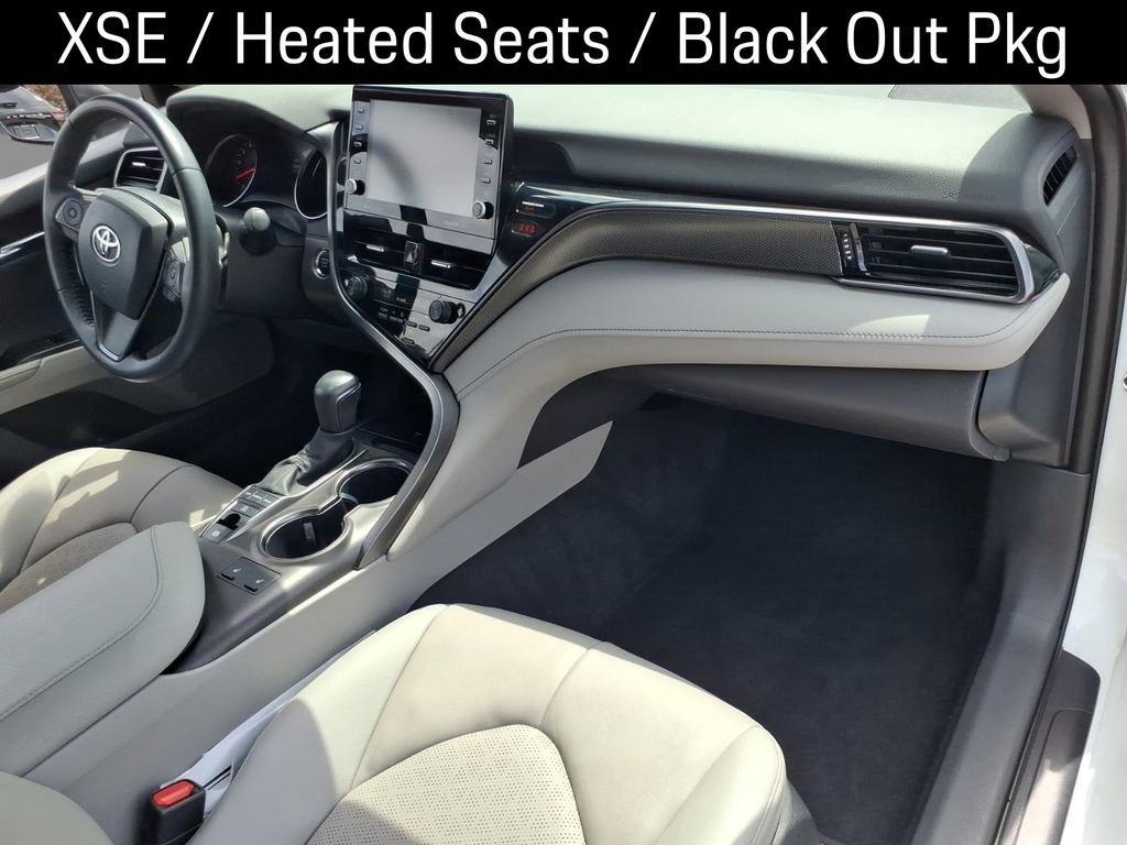 Used 2022 Toyota Camry XSE w/ Carpet Mat Package (TMS) image 12