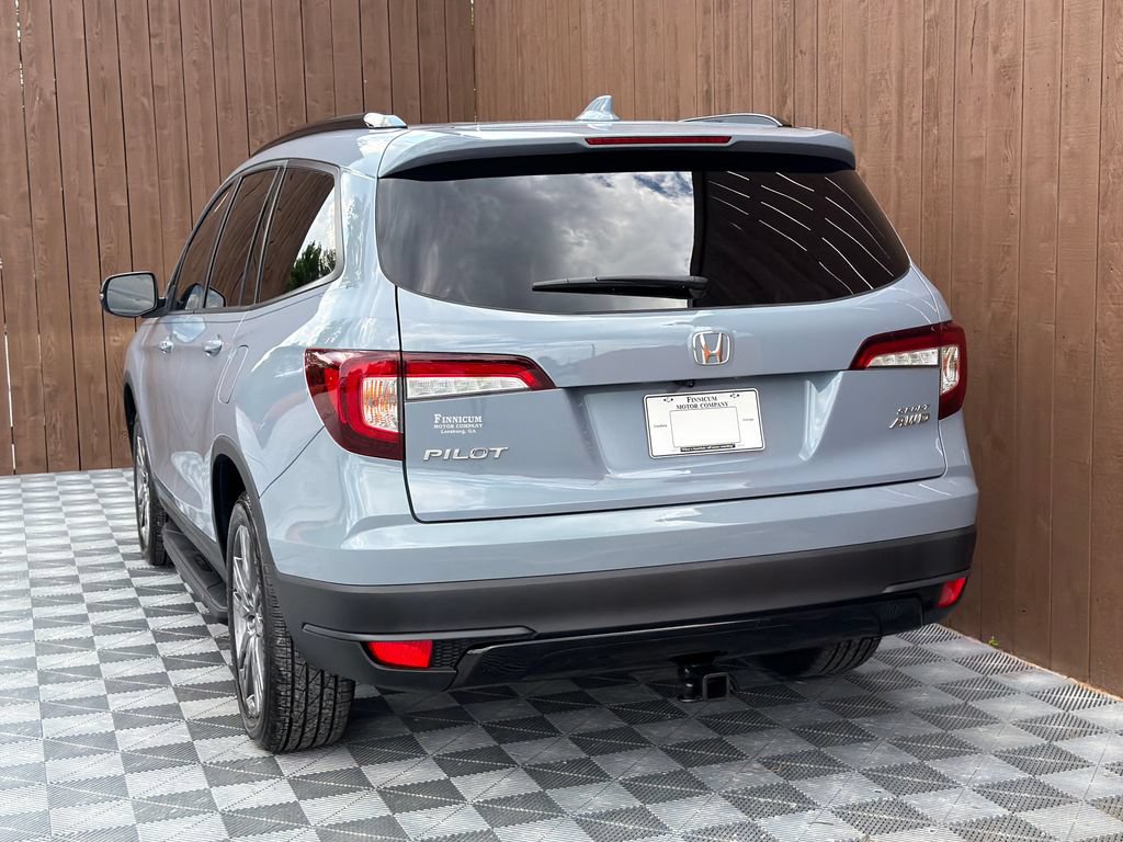 Used 2022 Honda Pilot Sport image 16