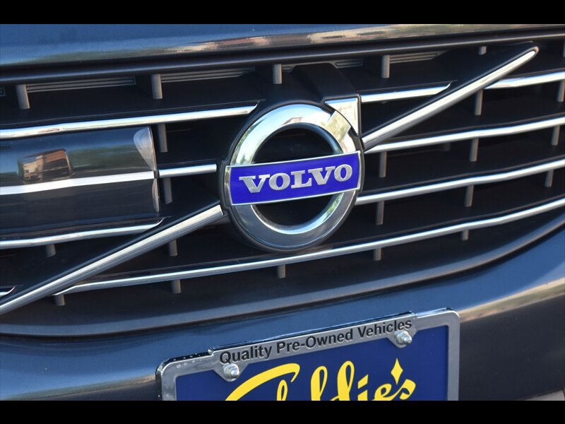 Used 2016 Volvo XC60 T5 Platinum FWD image 46