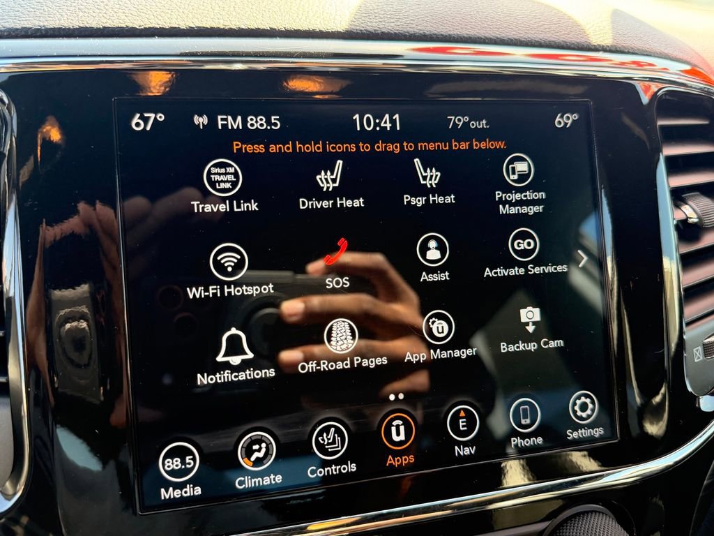 Used 2022 Jeep Grand Cherokee Laredo X image 19