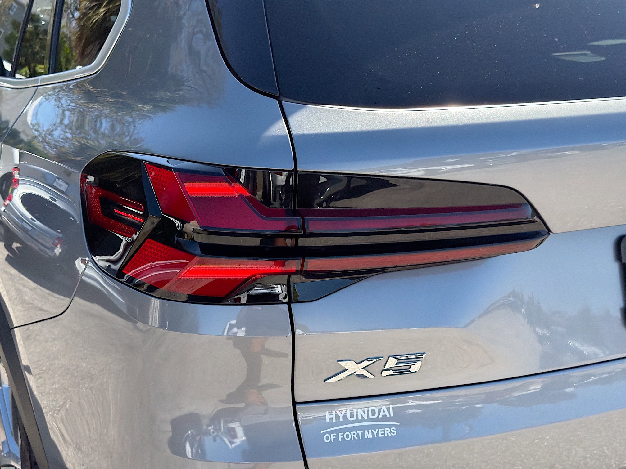 Used 2024 BMW X5 sDrive40i w/ Premium Package image 10