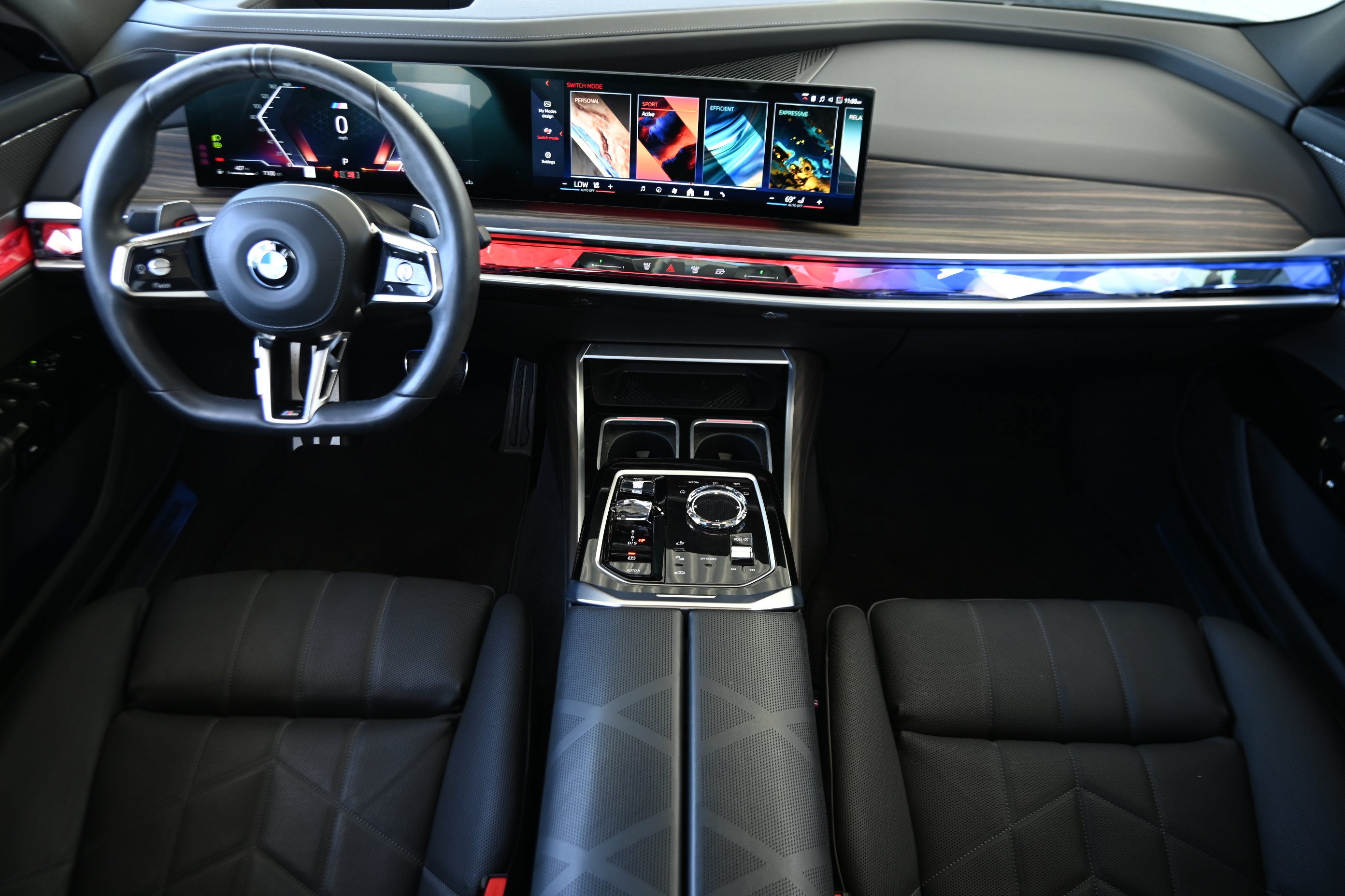 Certified 2024 BMW 740i RWD image 14