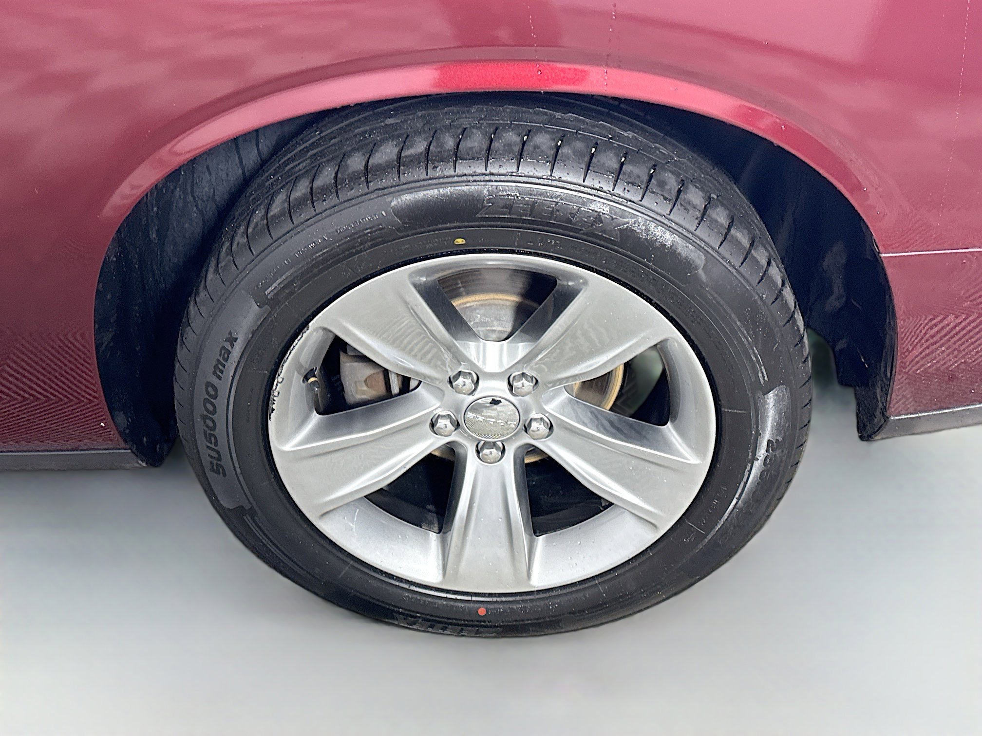 Used 2019 Dodge Challenger SXT image 35