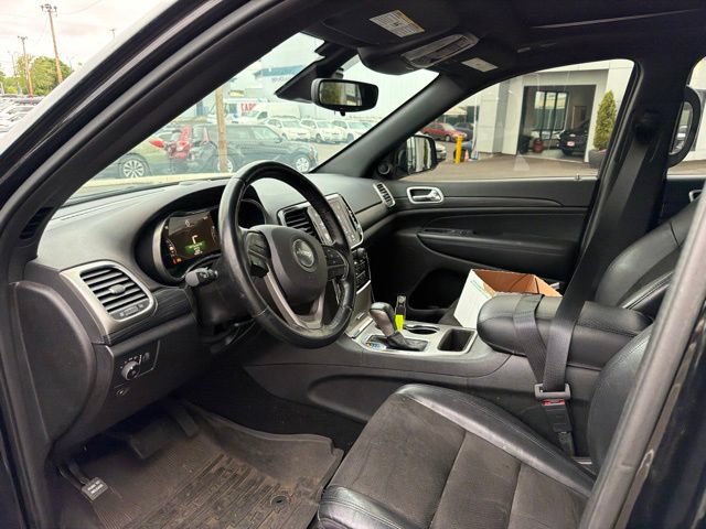 Used 2021 Jeep Grand Cherokee Laredo X AWD/4WD image 5