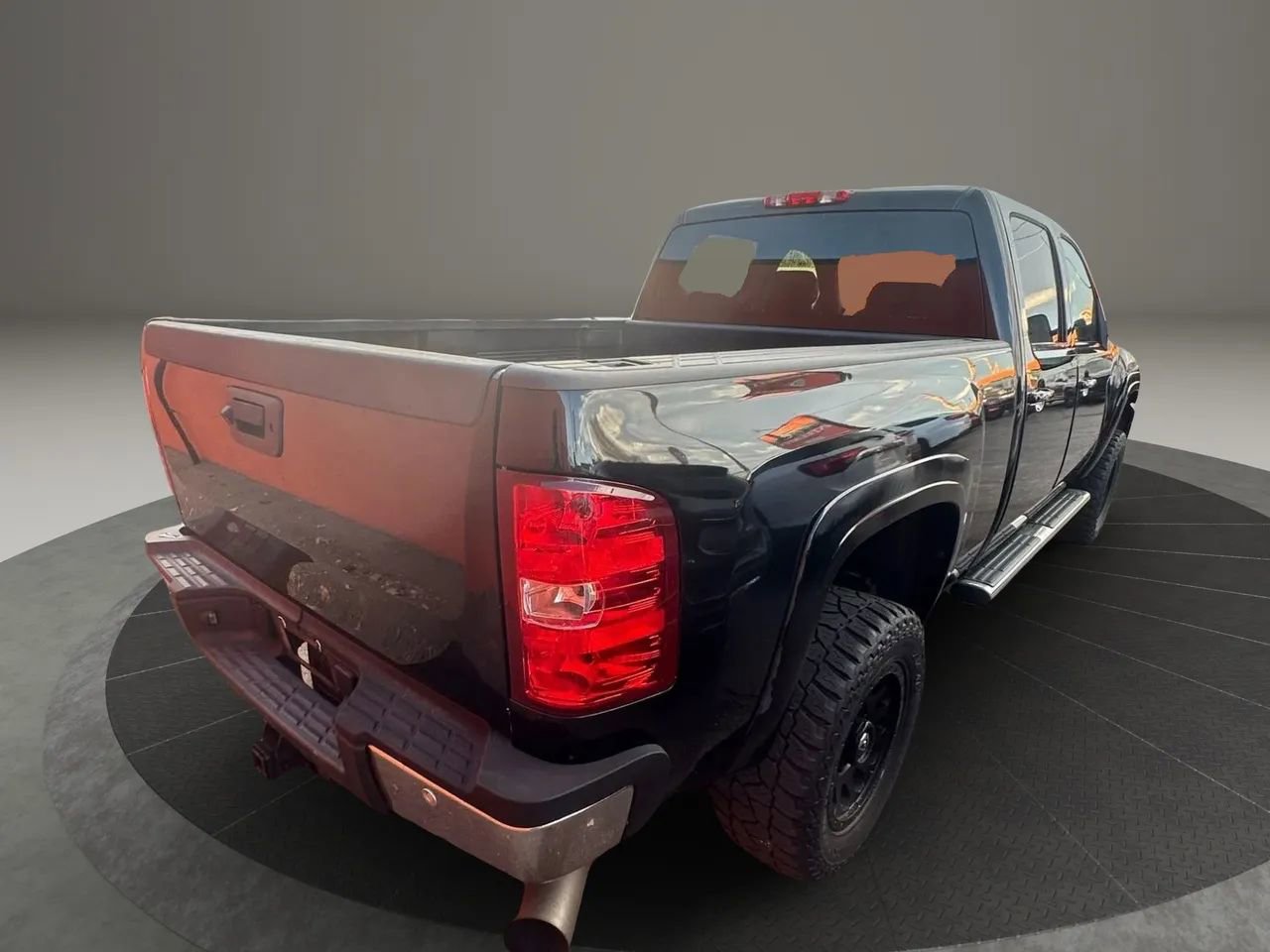 Used 2013 Chevrolet Silverado 2500 LTZ w/ LTZ Plus Package image 7