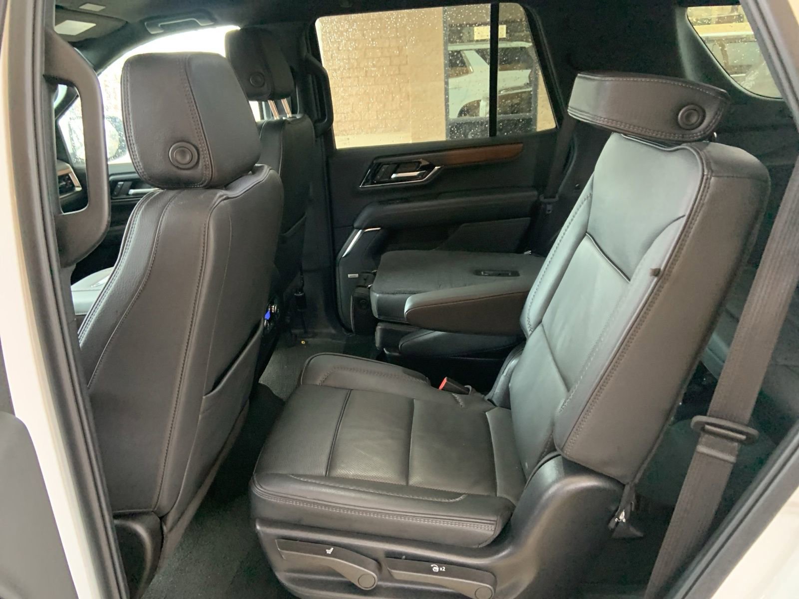 Certified 2025 GMC Yukon Denali image 17