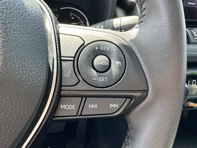 Used 2023 Toyota RAV4 XLE Premium image 27