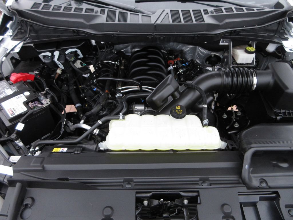 Used 2024 Ford F150 XL w/ Equipment Group 103A High RWD image 25