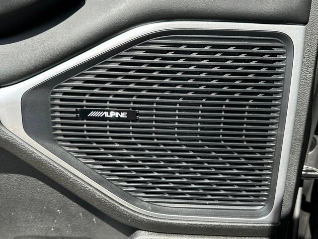 Used 2025 Jeep Wagoneer L Series II w/ Premium Group I AWD/4WD image 13