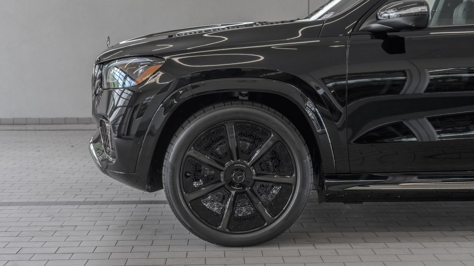 New 2026 Mercedes-Benz Maybach GLS 600 4MATIC image 4