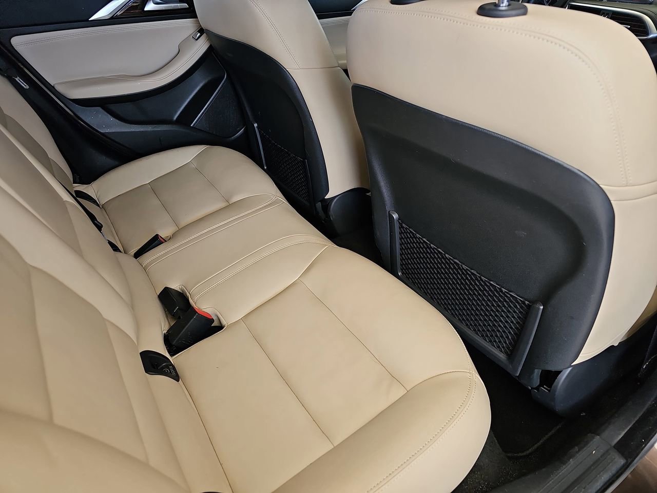 Used 2017 INFINITI QX30 Premium w/ Navigation Package image 14