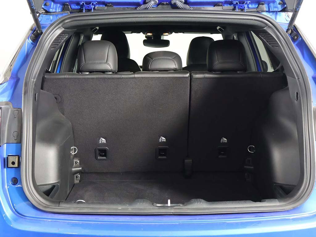 Used 2023 Jeep Compass Limited image 19