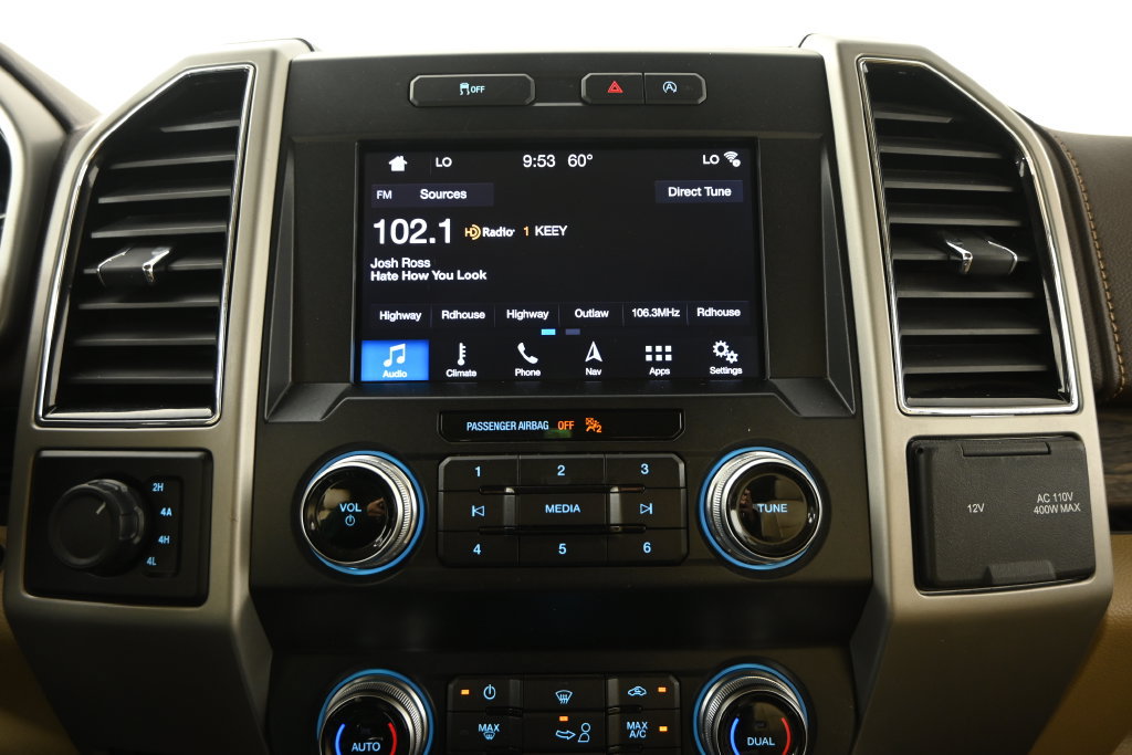 Used 2019 Ford F150 Lariat w/ Equipment Group 502A Luxury AWD/4WD image 27