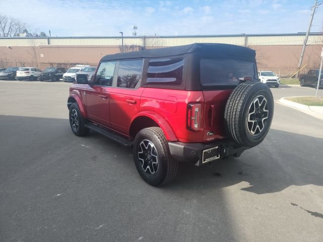 Used 2021 Ford Bronco Outer Banks image 7