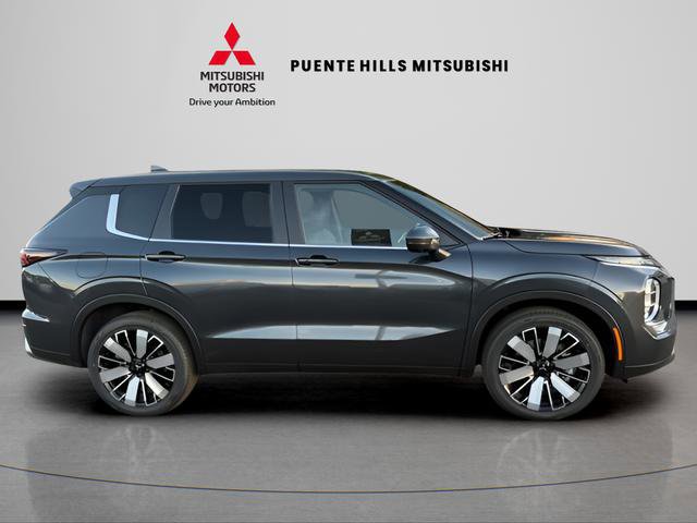 New 2026 Mitsubishi Outlander SE FWD image 4