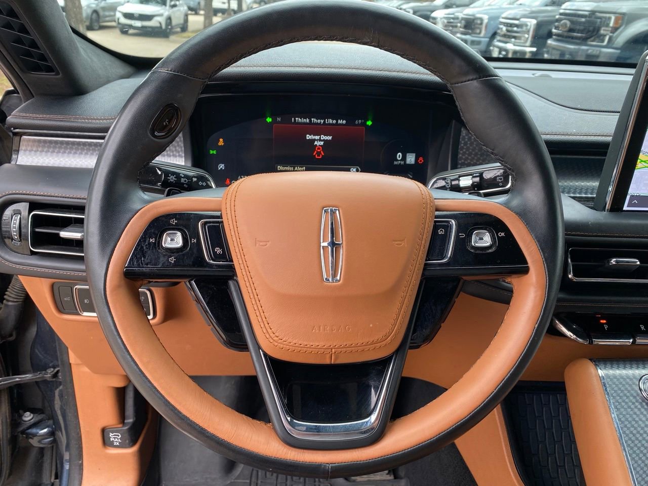 Used 2024 Lincoln Aviator Black Label w/ Dynamic Handling Package image 25