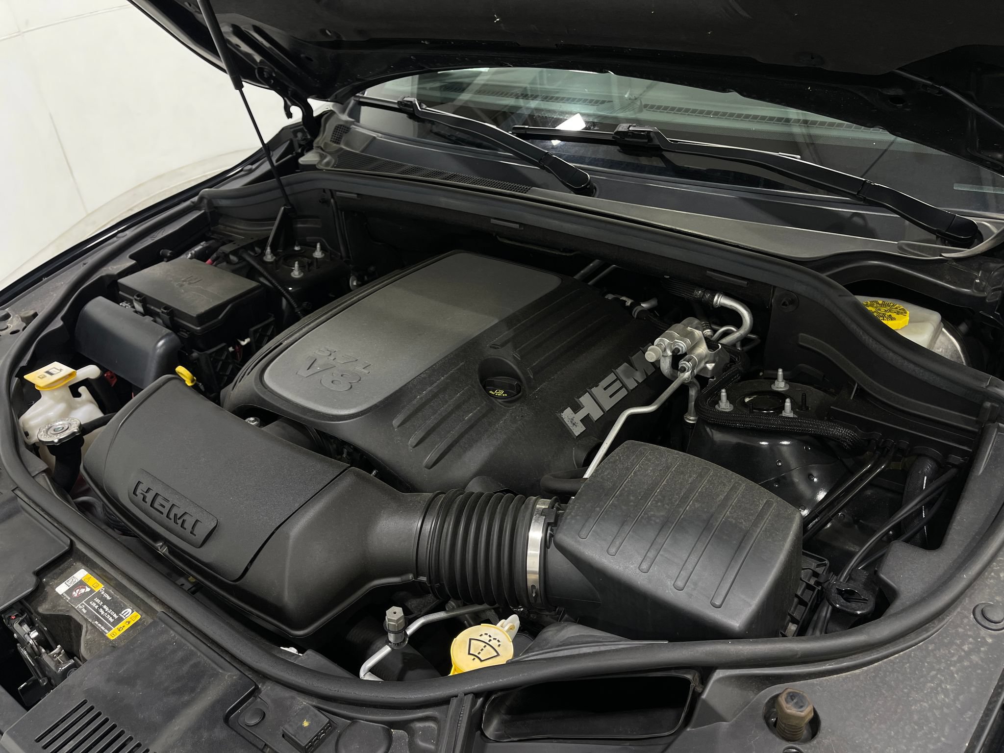 Used 2021 Dodge Durango R/T w/ Blacktop Package AWD/4WD image 27