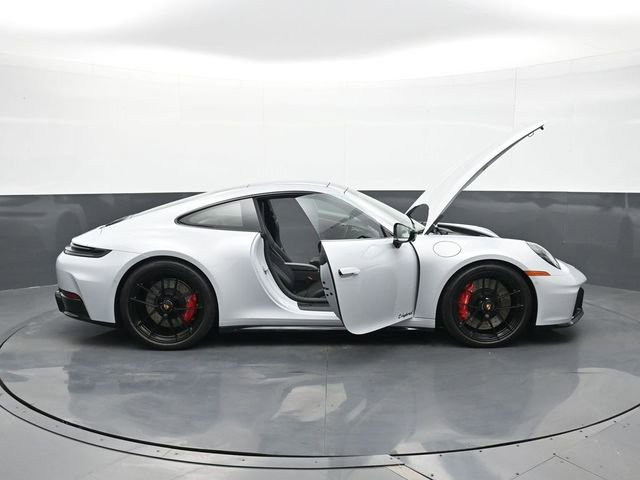 Certified 2026 Porsche 911 Carrera 4 GTS AWD/4WD image 29
