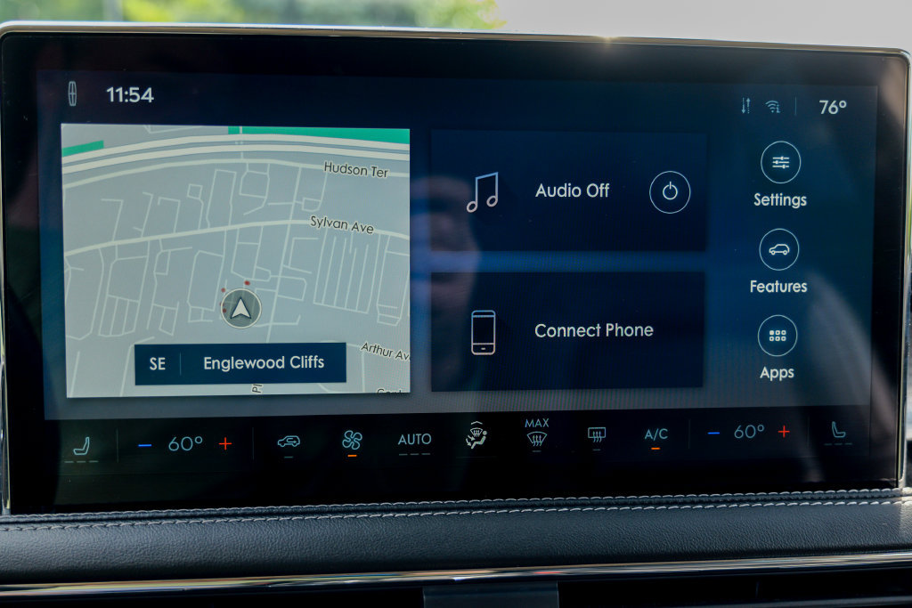 Used 2023 Lincoln Corsair AWD image 52