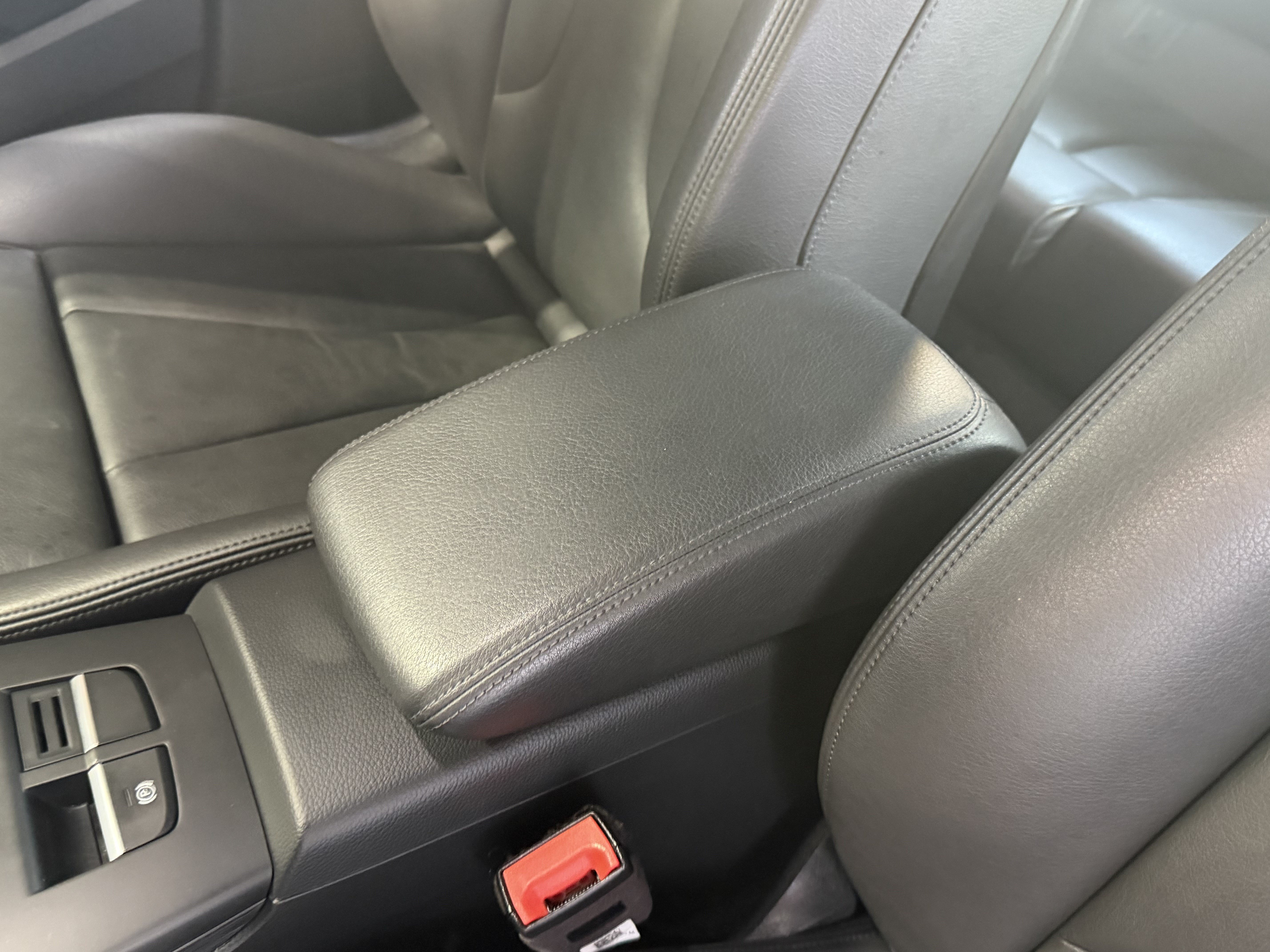 Used 2018 Audi A3 e-tron Premium w/ Sport Package FWD image 18