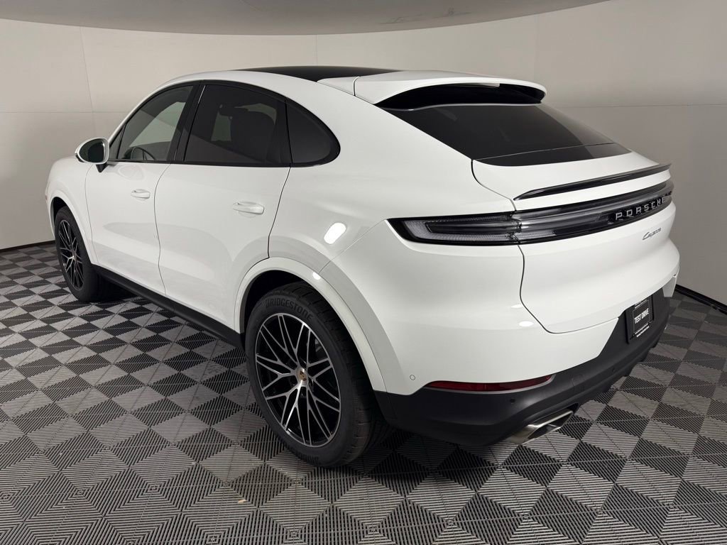 New 2026 Porsche Cayenne Coupe image 3