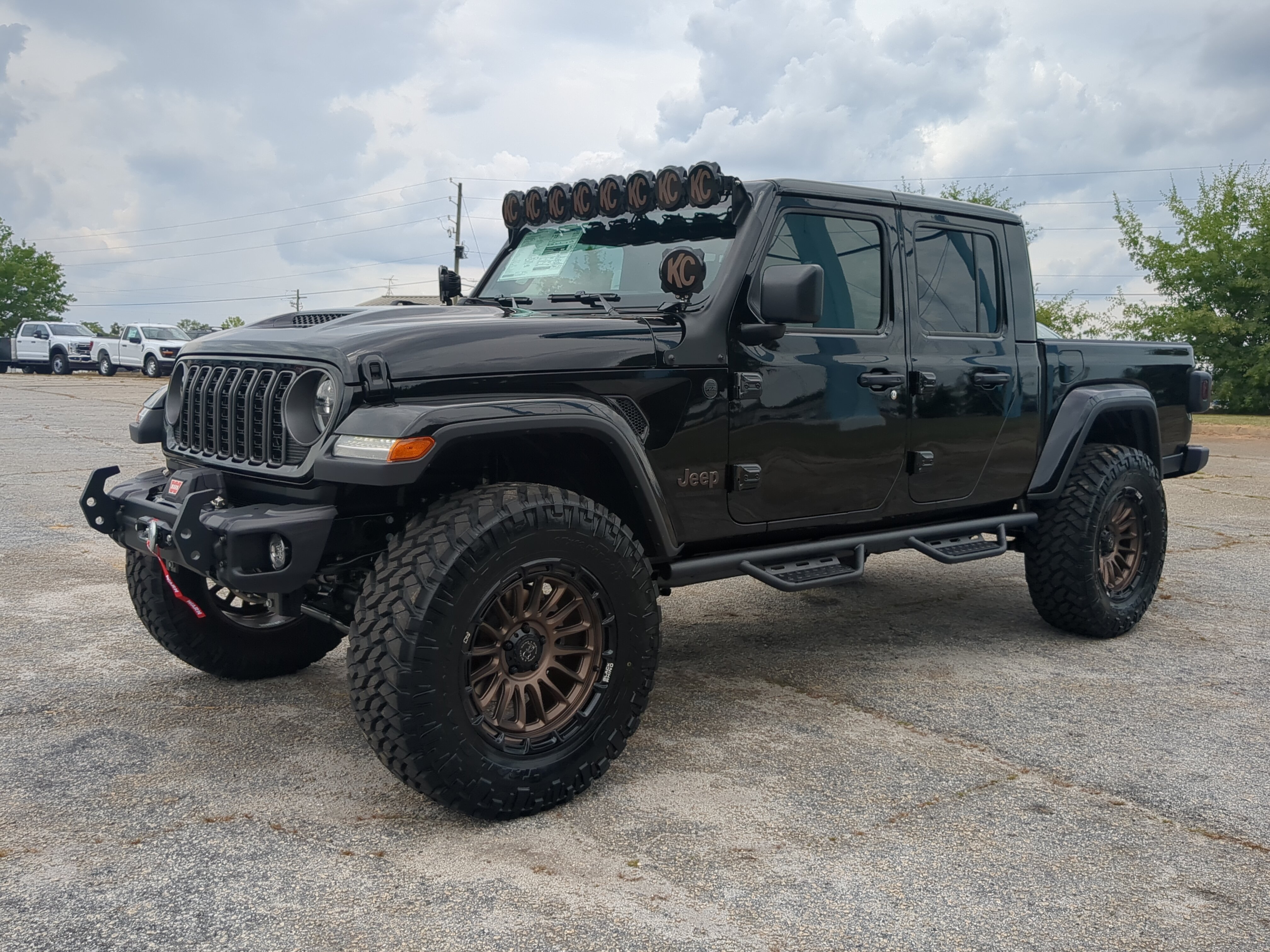New 2026 Jeep Gladiator Sport AWD/4WD image 7