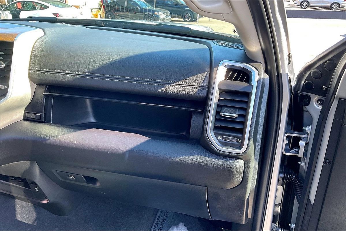Used 2024 RAM 2500 Laramie AWD/4WD image 14