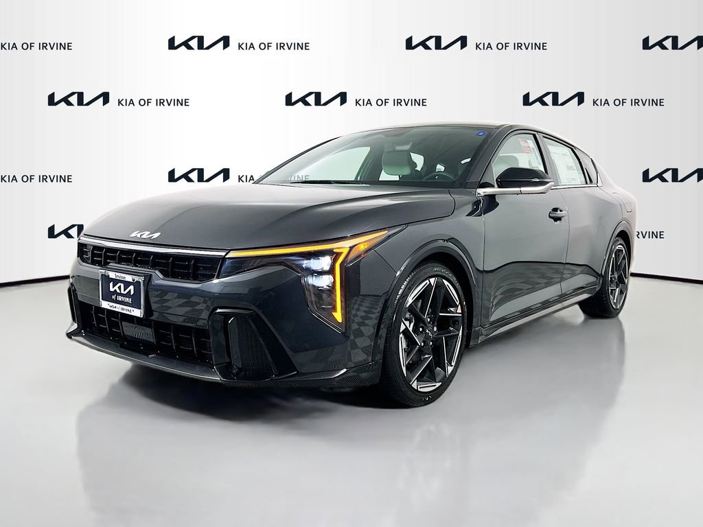 New 2026 Kia K4 GT-Line image 3