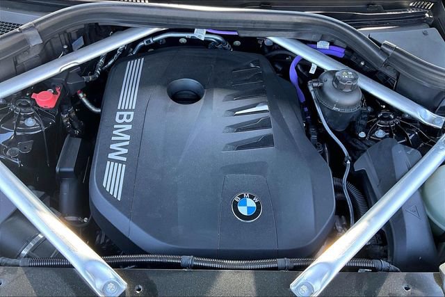 Used 2025 BMW X5 xDrive40i w/ Climate Comfort Package image 32