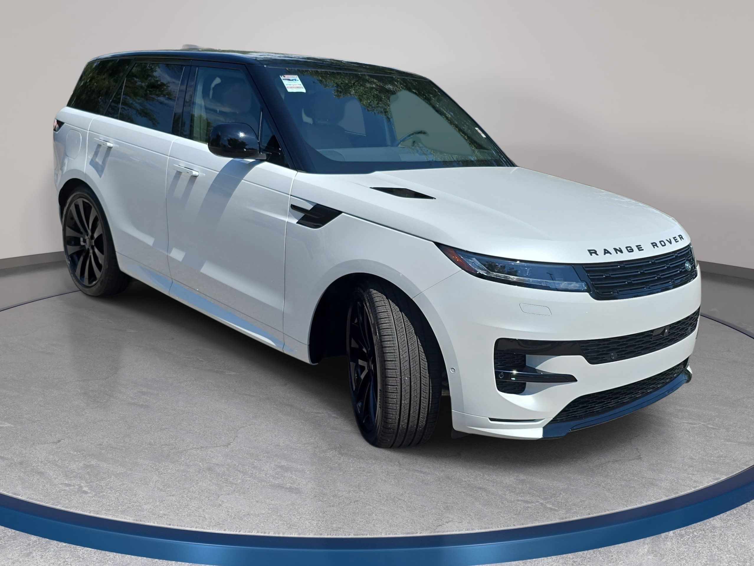 New 2026 Land Rover Range Rover Sport Dynamic SE AWD/4WD image 3