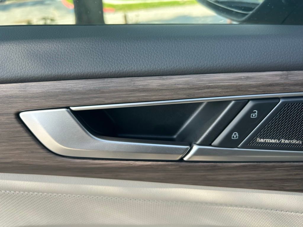 New 2026 Volkswagen Atlas SEL Premium R-Line image 57