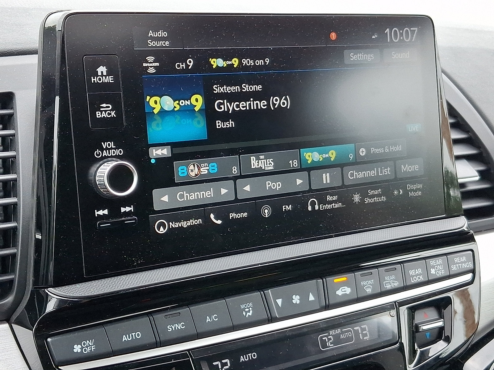 Used 2025 Honda Odyssey Touring image 17