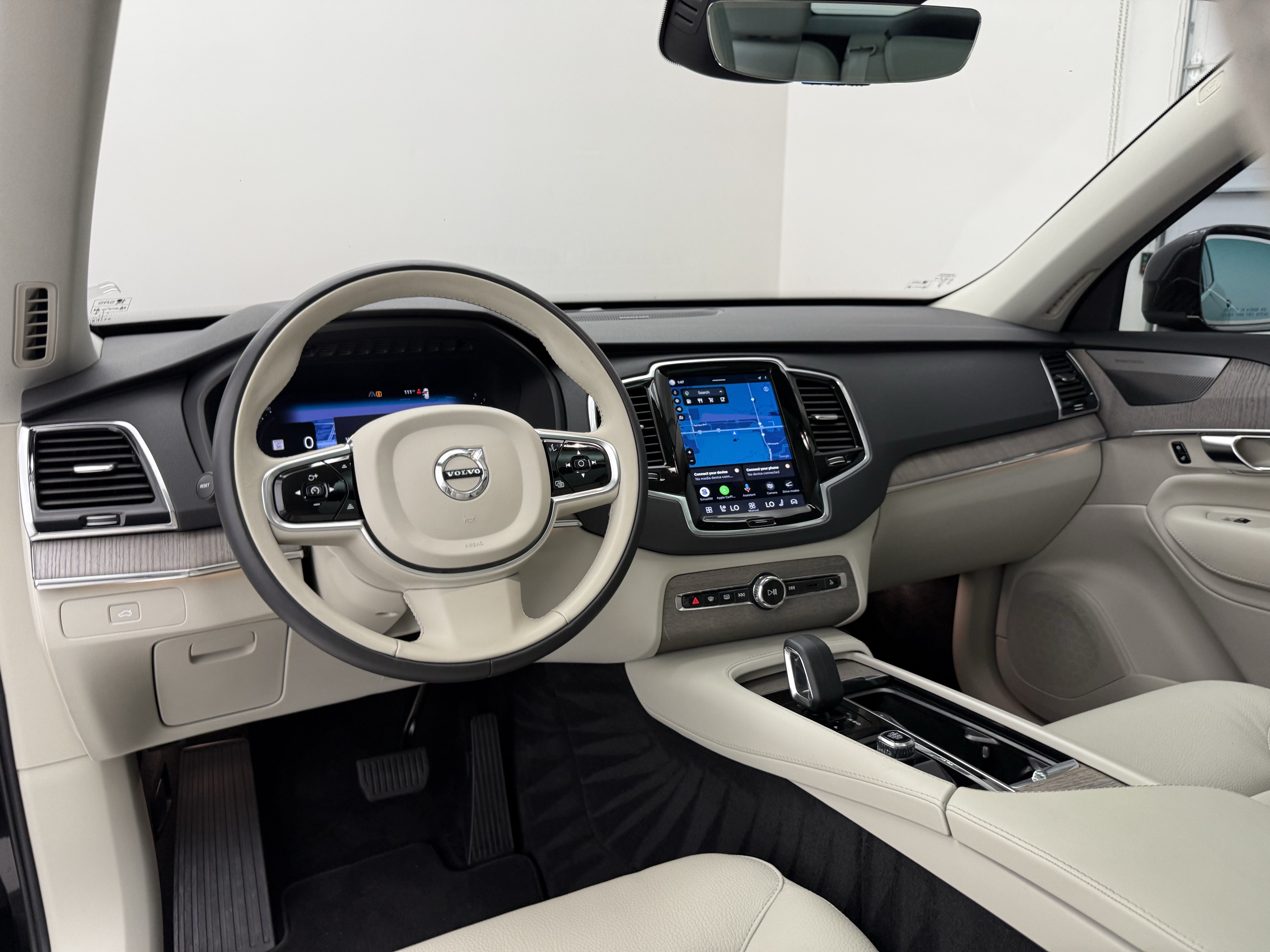 Certified 2023 Volvo XC90 B6 Plus w/ Protection Package Premier AWD/4WD image 23