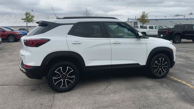 Certified 2024 Chevrolet TrailBlazer ACTIV w/ Convenience Package AWD/4WD image 9