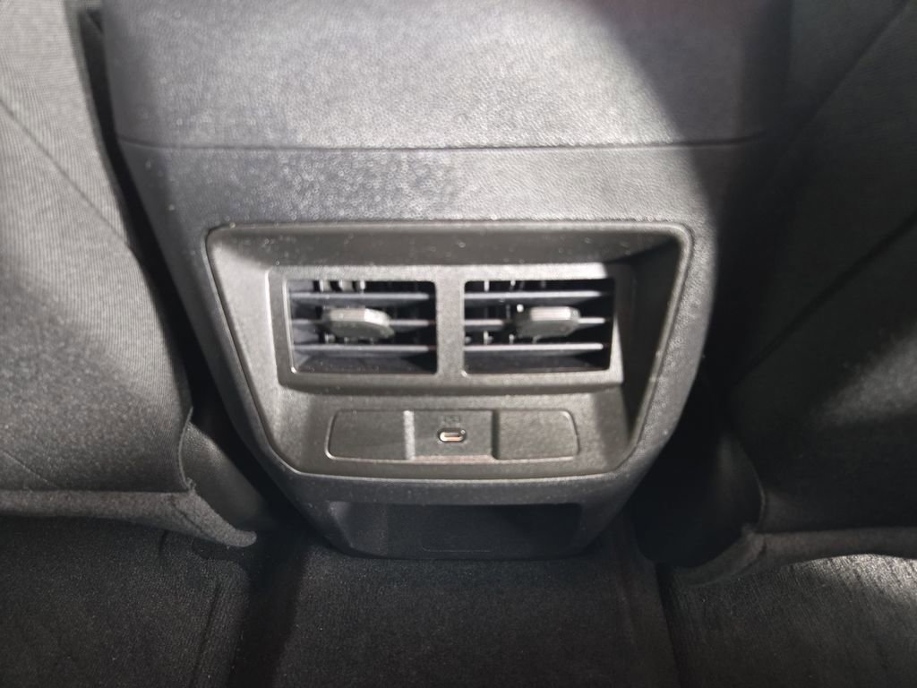 Used 2024 Chevrolet Colorado LT w/ LT Convenience Package II image 34