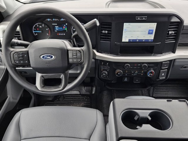 New 2026 Ford F250 XL w/ FX4 Off-Road Package AWD/4WD image 15
