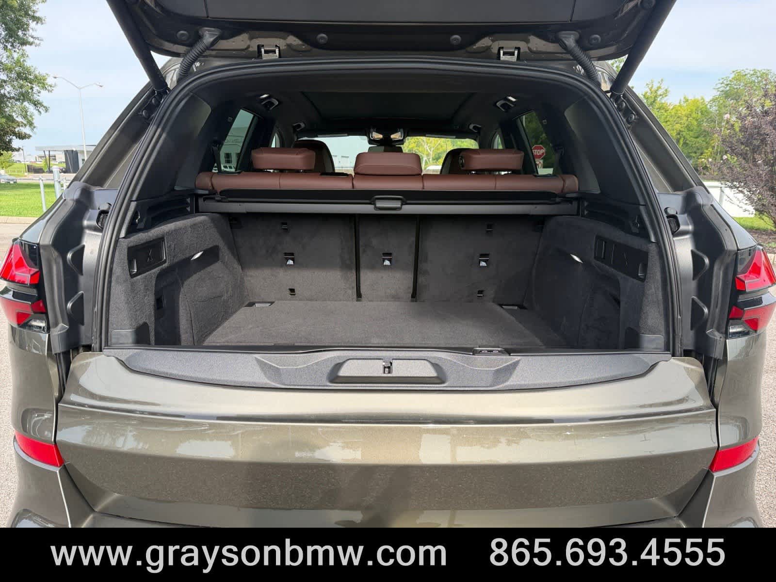 Used 2026 BMW X5 xDrive50e w/ M Sport Package AWD/4WD image 15